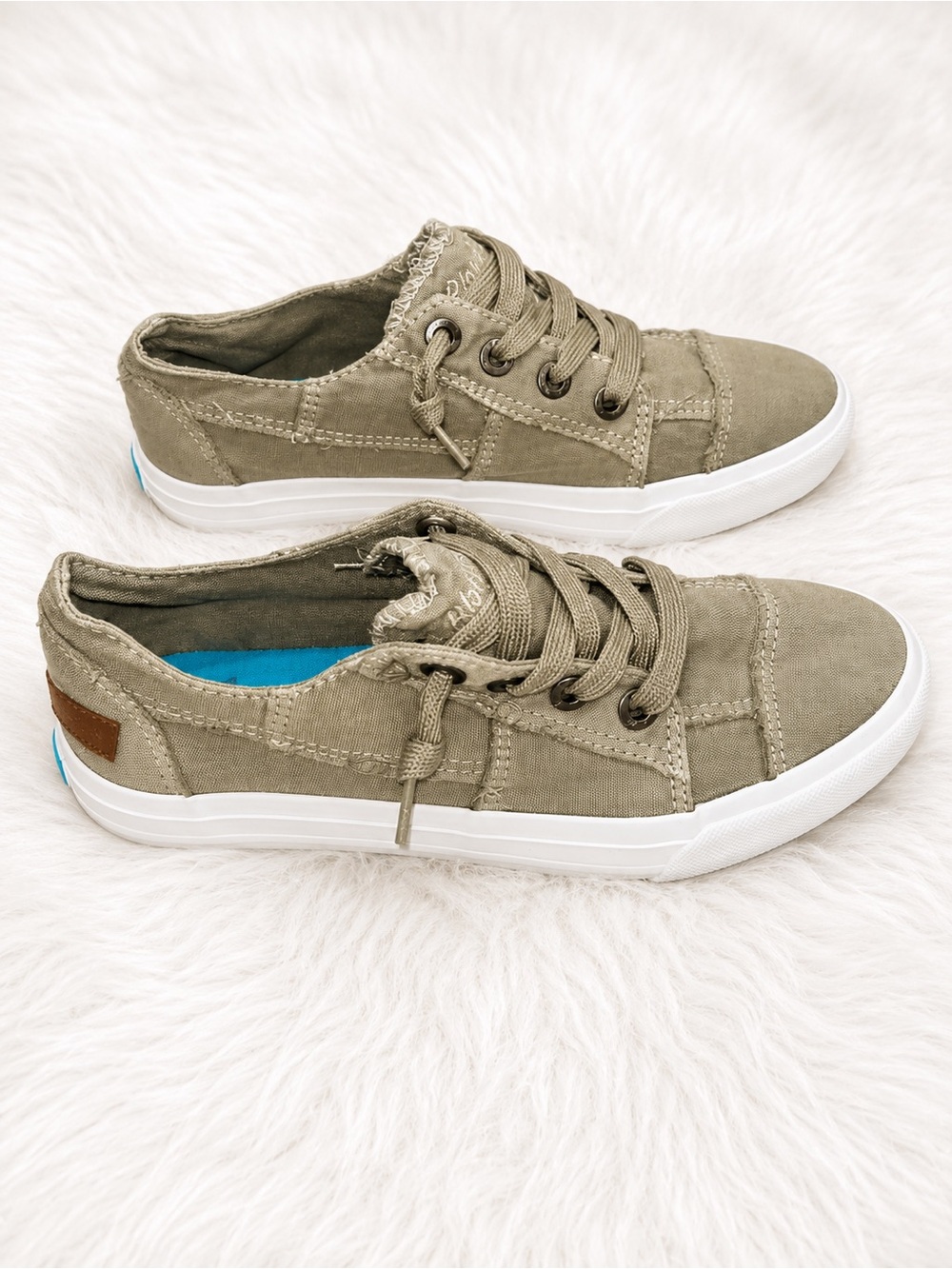 Olive Canvas Low-Top Sneakers - Casual Women's Shoes - Picture 4 of 6